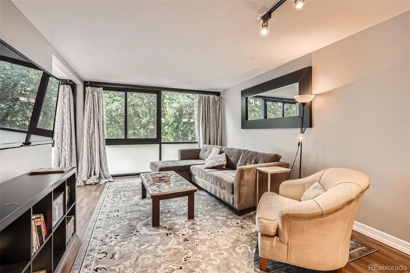 1050 N Corona St #105, Denver, CO 80218