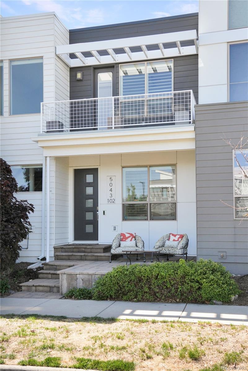 5043 Valentia St #102, Denver, CO 80238