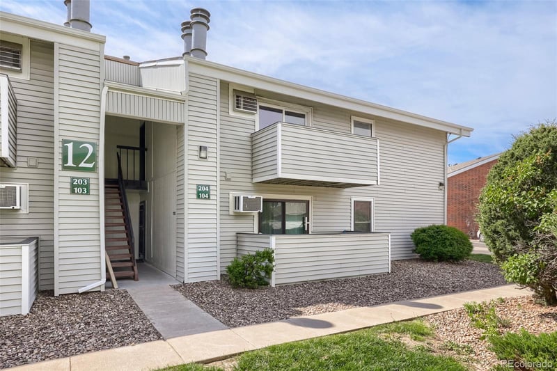 10150 E Virginia Ave #204, Denver, CO 80247