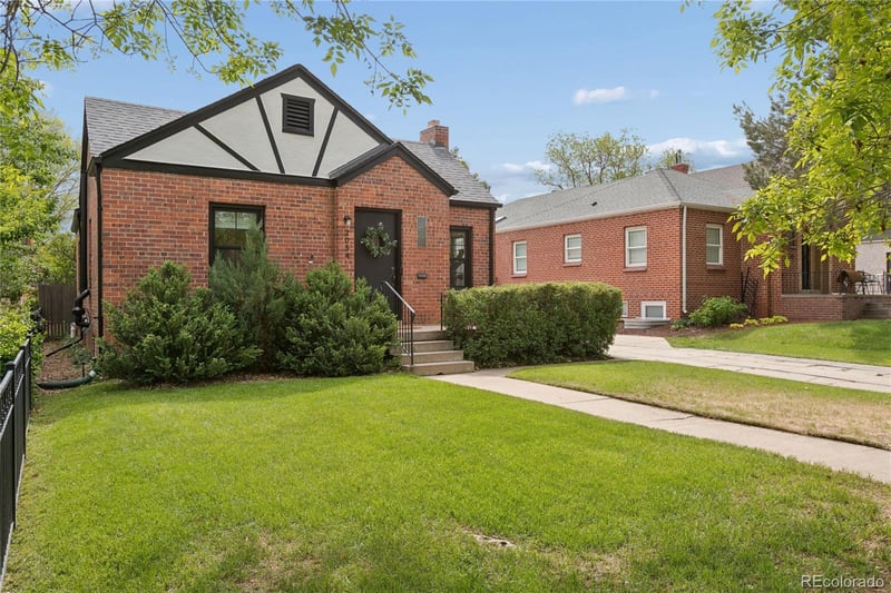 2054 S Saint Paul St, Denver, CO 80210