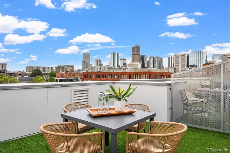 2515 Larimer St, Denver, CO 80205