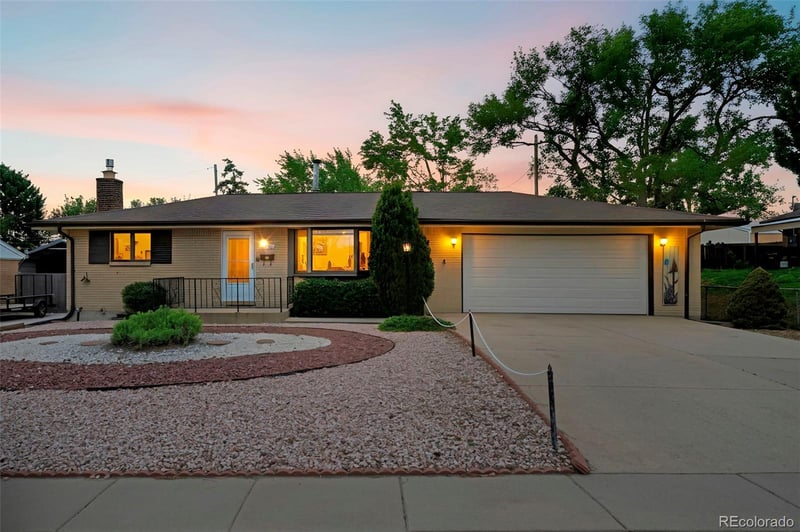 10 Joan Dr, Denver, CO 80221