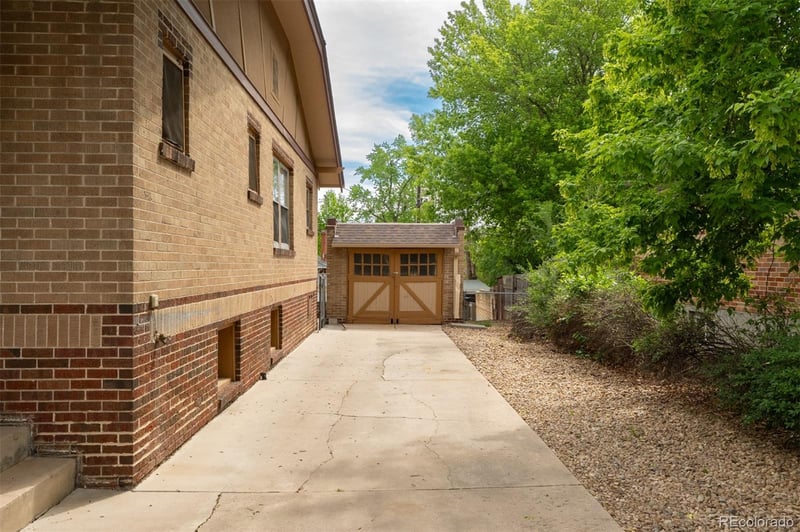 3416 Newton St, Denver, CO 80211