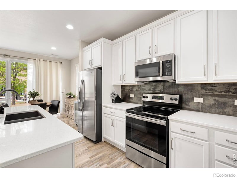 398 Chipman Dr, Windsor, CO 80550