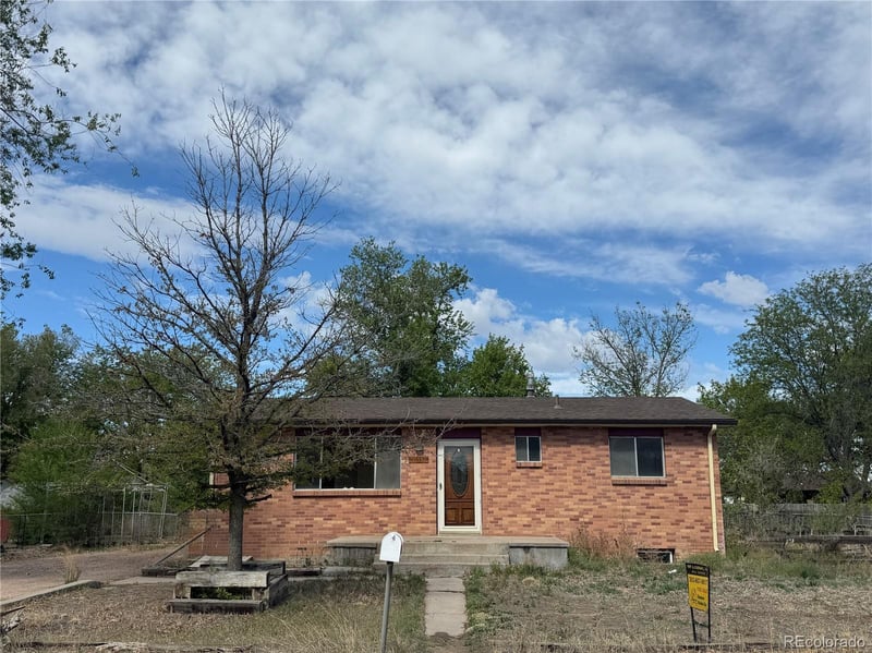 755 S Park Ave, Fort Lupton, CO 80621