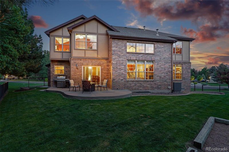 5683 Fig Way, Arvada, CO 80002