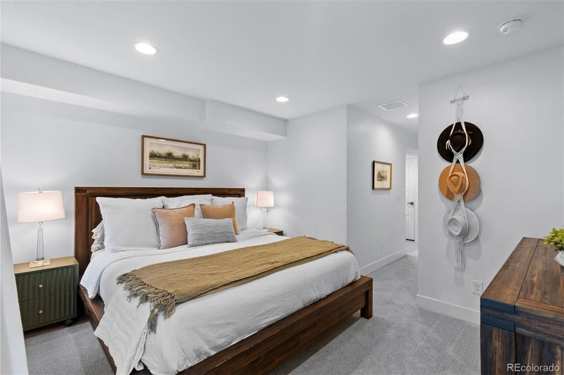 3637 Osage St, Denver, CO 80211