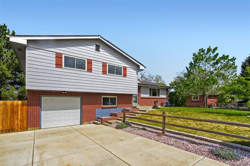 9150 Stuart St, Westminster, CO 80031