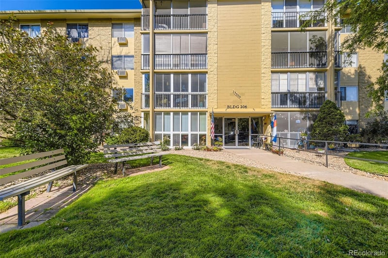 13500 E Cornell Ave #301, Aurora, CO 80014