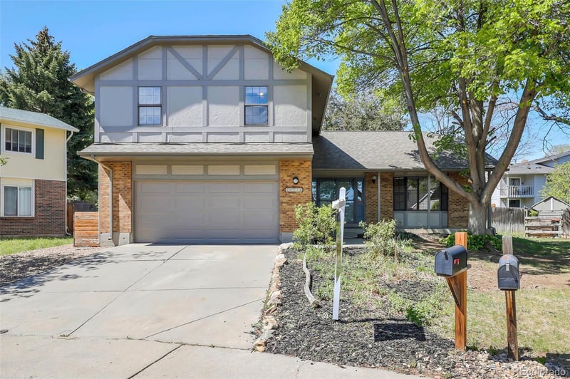 10128 E Weaver Pl, Englewood, CO 80111