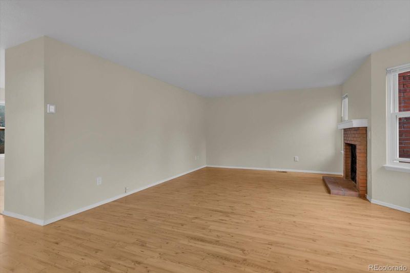 4765 S Zeno St, Aurora, CO 80015