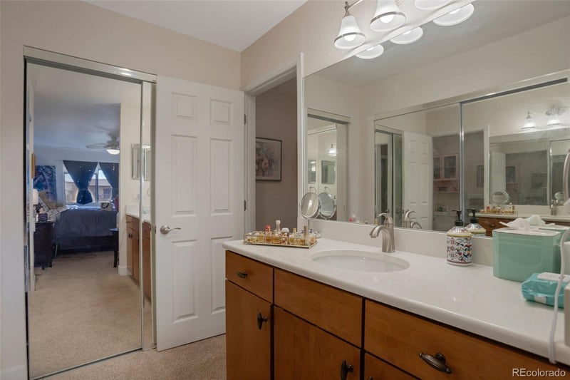 14000 E Linvale Pl #610, Aurora, CO 80014