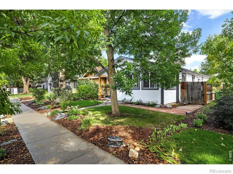 320 N Loomis Ave, Fort Collins, CO 80521