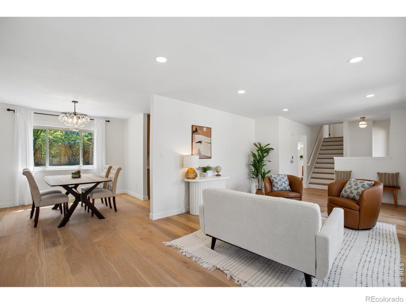 12 Baylor Dr, Longmont, CO 80503