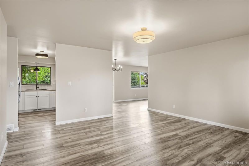 5762 Colby Ct, Fort Collins, CO 80525