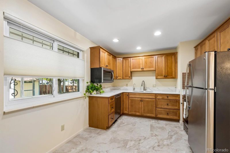 7591 Zenobia St, Westminster, CO 80030