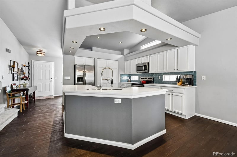 20344 E 41st Ave, Denver, CO 80249