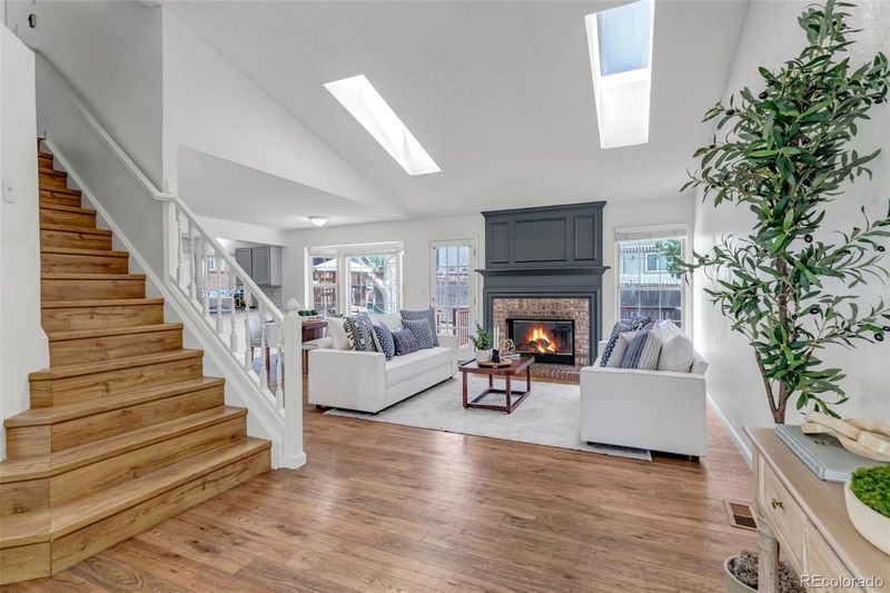 19284 E Amherst Dr, Aurora, CO 80013