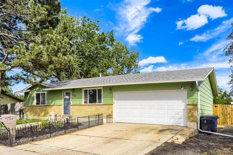 5388 Billings St, Denver, CO 80239