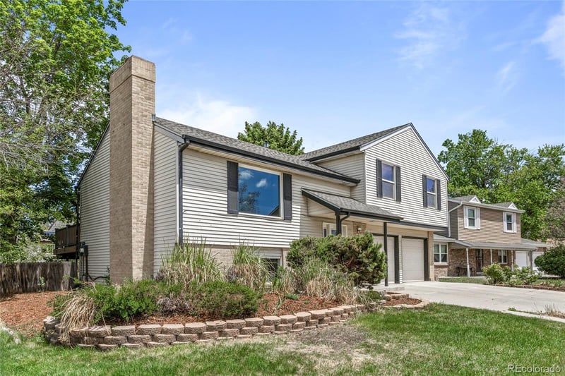 8603 E Dillard Pl, Denver, CO 80231