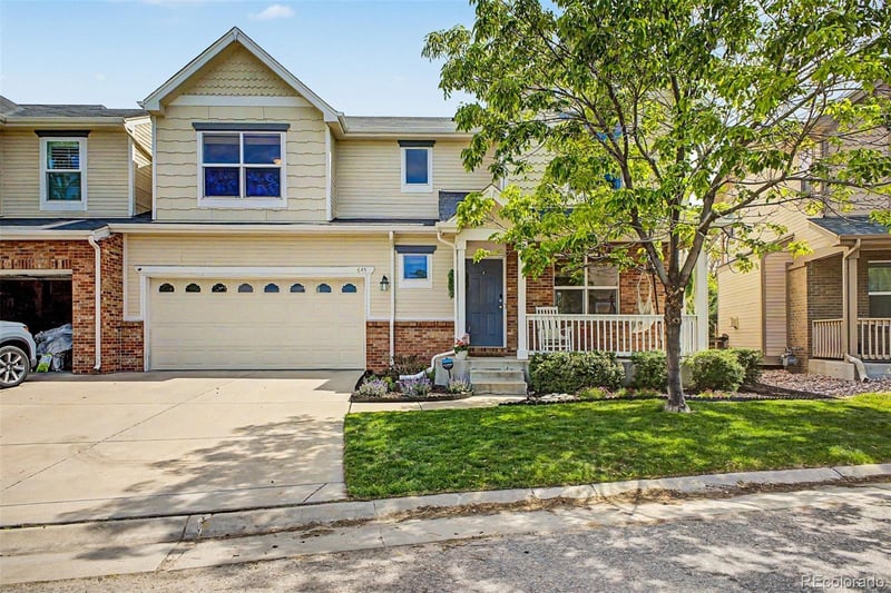 1645 S Chester Ct, Denver, CO 80247