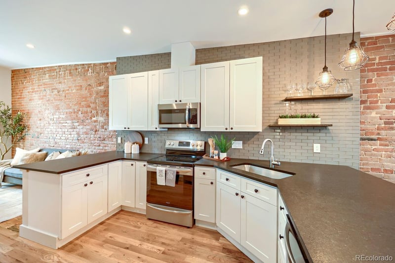 2955 Champa St, Denver, CO 80205