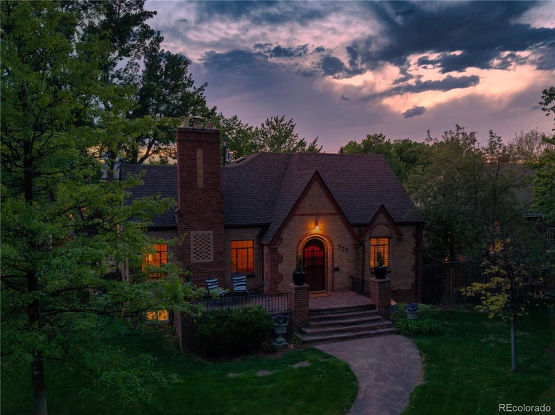725 Monaco Pw, Denver, CO 80220