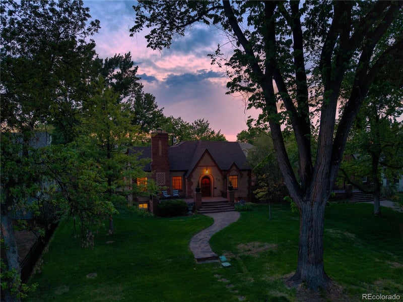 725 Monaco Pw, Denver, CO 80220