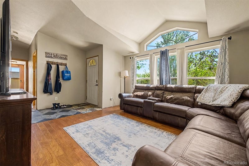 840 Bunyan Ave, Berthoud, CO 80513