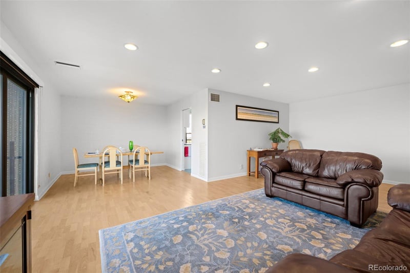 460 S Marion Pw #1203, Denver, CO 80209