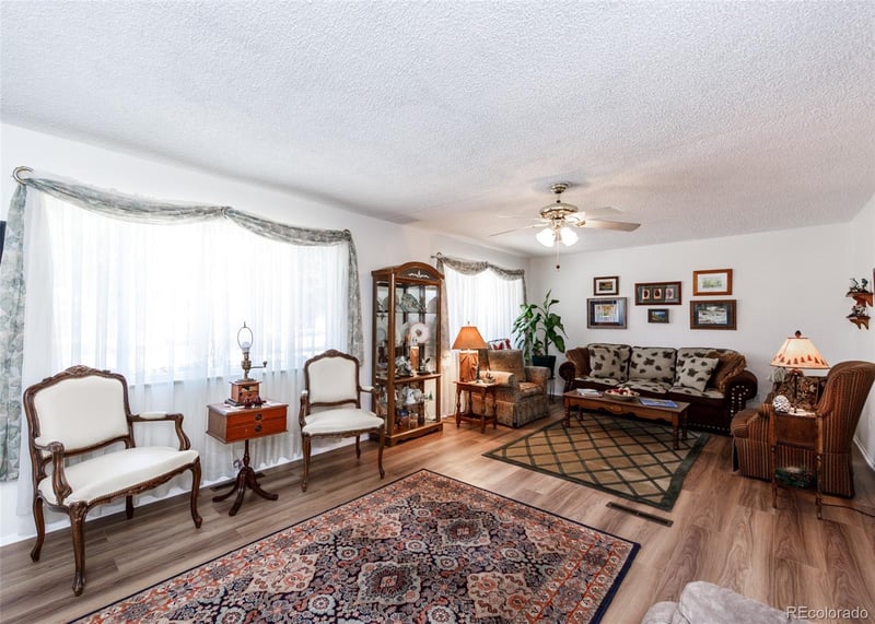 2527 E Caramillo St, Colorado Springs, CO 80909