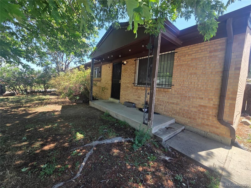 5502 Scranton St, Denver, CO 80239