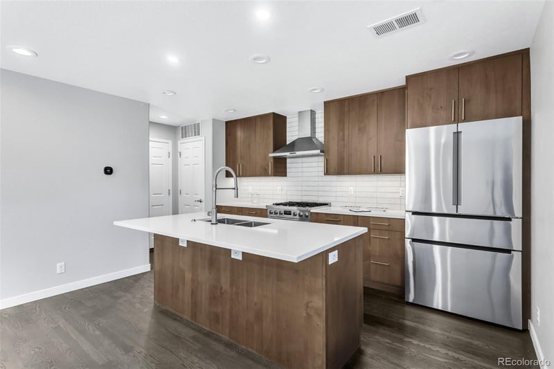 2160 Spruce St, Denver, CO 80238