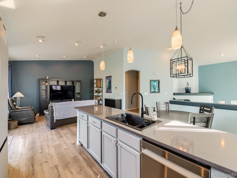 18933 E 53rd Ave, Denver, CO 80249