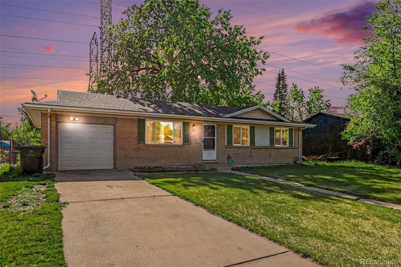 958 S Jasmine St, Denver, CO 80224