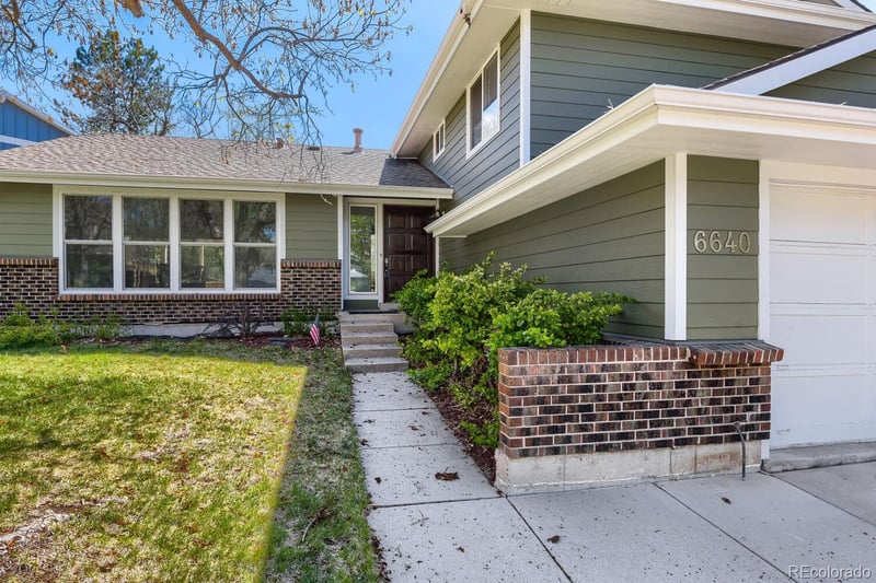 6640 S Heritage Pl W, Centennial, CO 80111