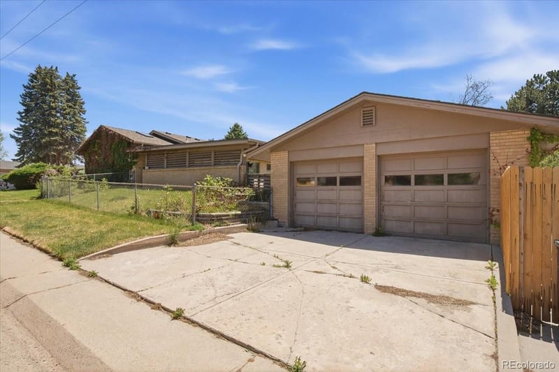 2801 S Mabry Ct, Denver, CO 80236