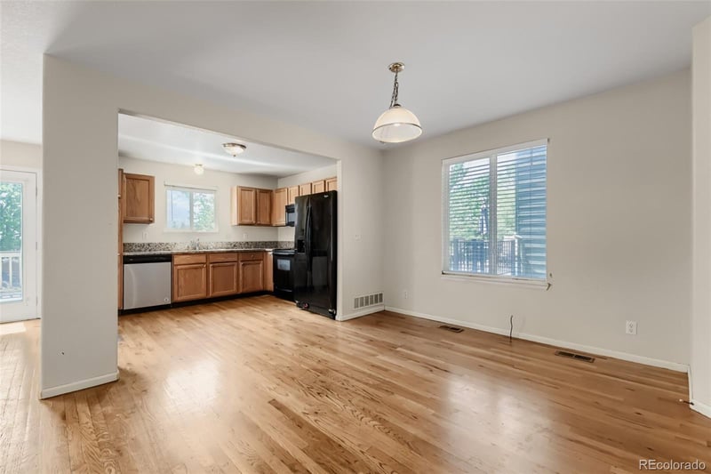 582 W 91st Dr, Thornton, CO 80260