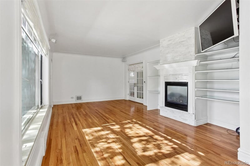 345 Grape St, Denver, CO 80220
