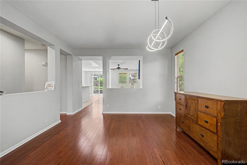 152 N Biloxi Way, Aurora, CO 80018
