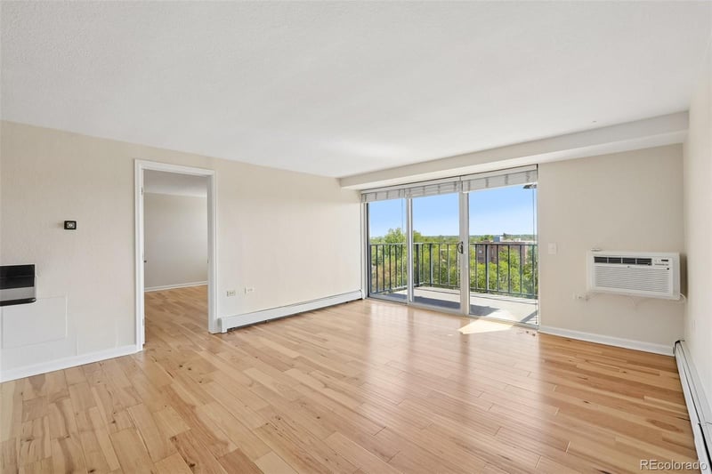 1150 Vine St #806, Denver, CO 80206