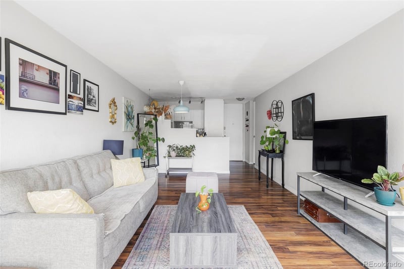1050 N Corona St #112, Denver, CO 80218