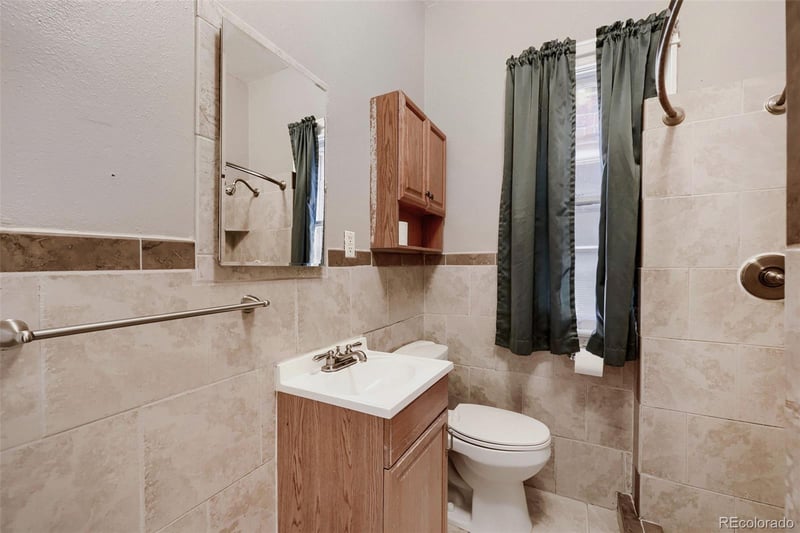 70 Fox St, Denver, CO 80223
