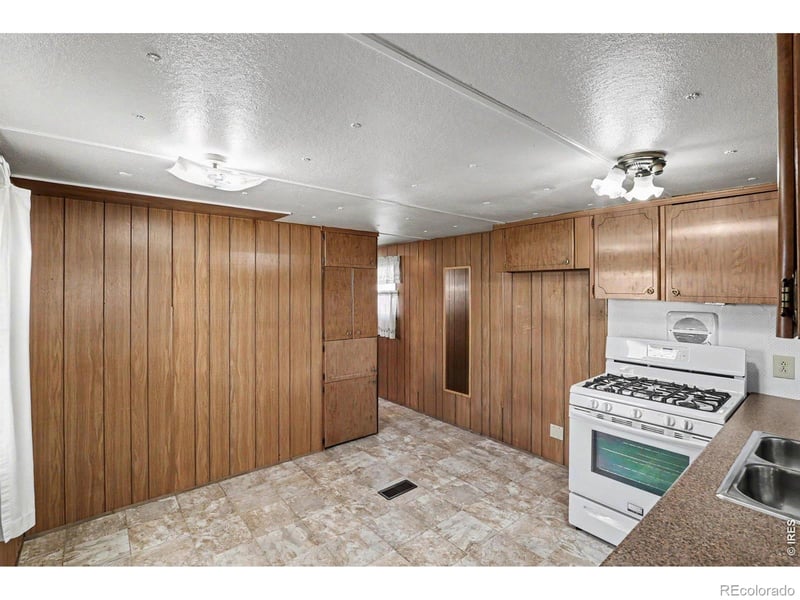 1316 Madeline Ct, Loveland, CO 80537