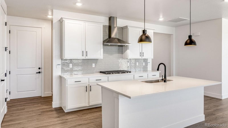 836 Eastport Dr, Berthoud, CO 80513