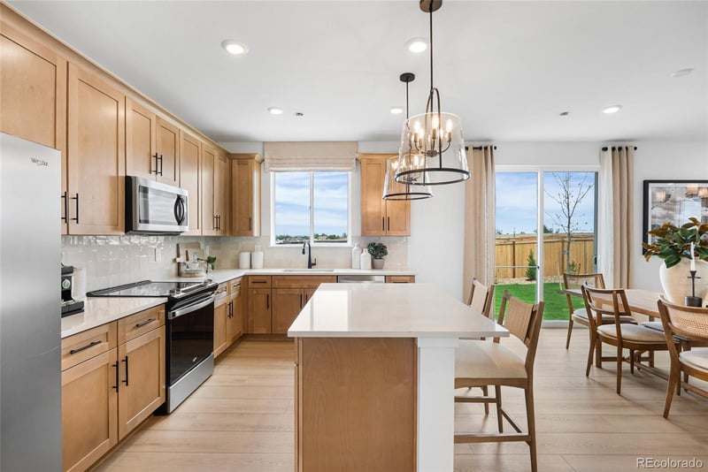 694 Stillwell Ave, Elizabeth, CO 80107