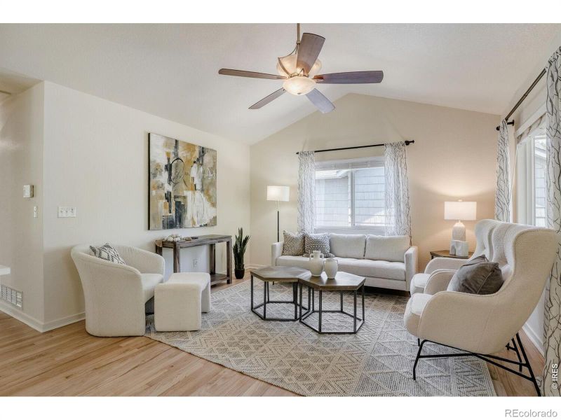 3830 Staghorn Dr, Longmont, CO 80503