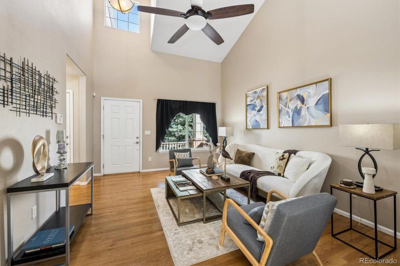 5652 S Yakima Way, Aurora, CO 80015