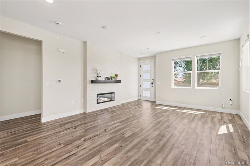 6874 Zuni Ct, Denver, CO 80221