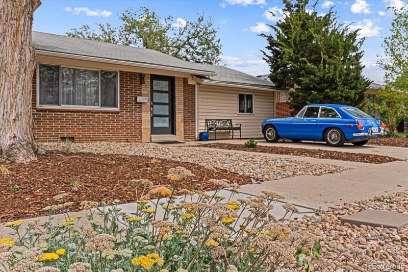 2670 S Lowell Blvd, Denver, CO 80219